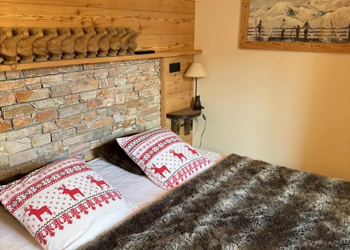 Logis Hotels De La Chaussee